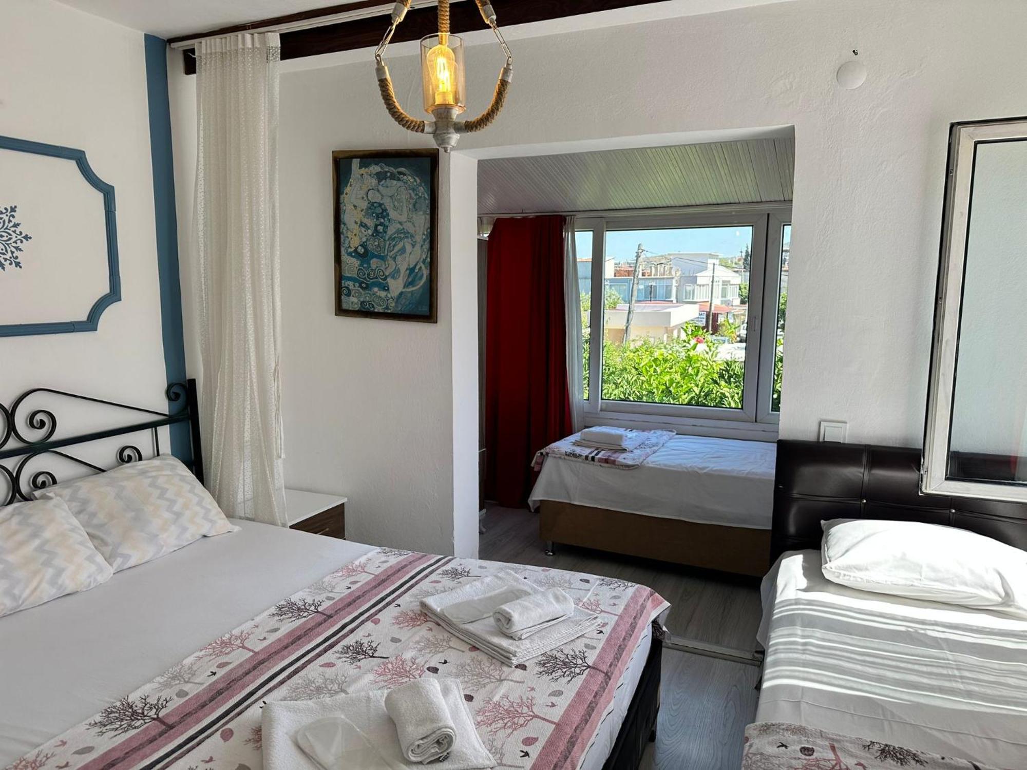 Bonjourla * Urla